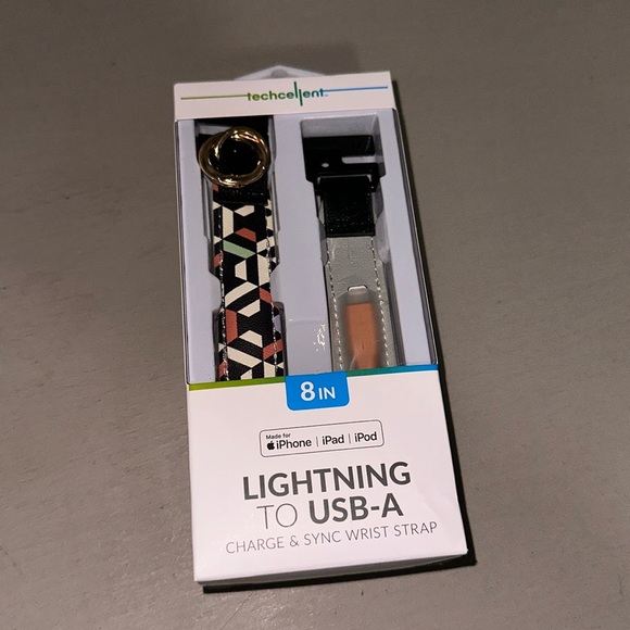 techcellent Bundle -Magnetic Wallet Stand-Charge & Sync Wrist Strap-Cable Reel - Picture 2 of 7